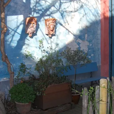 Geertje Henckens Bed and Breakfast Γάνδη